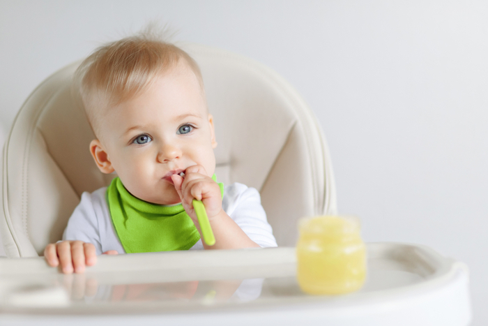 赤ちゃんの歯ぎしりは歯並びを悪くする？歯ぎしりの原因と注意すべき3つのサイン