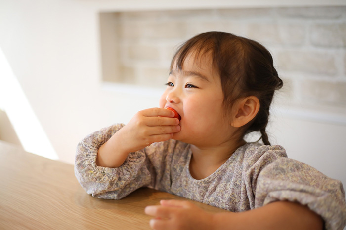 歯に良いお菓子を選ぼう！虫歯になりにくいおやつ選びでママに知って欲しいこと