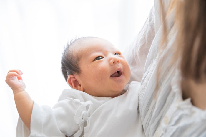 新生児なのに歯が生える魔歯(先天性歯)とは?原因や対処法